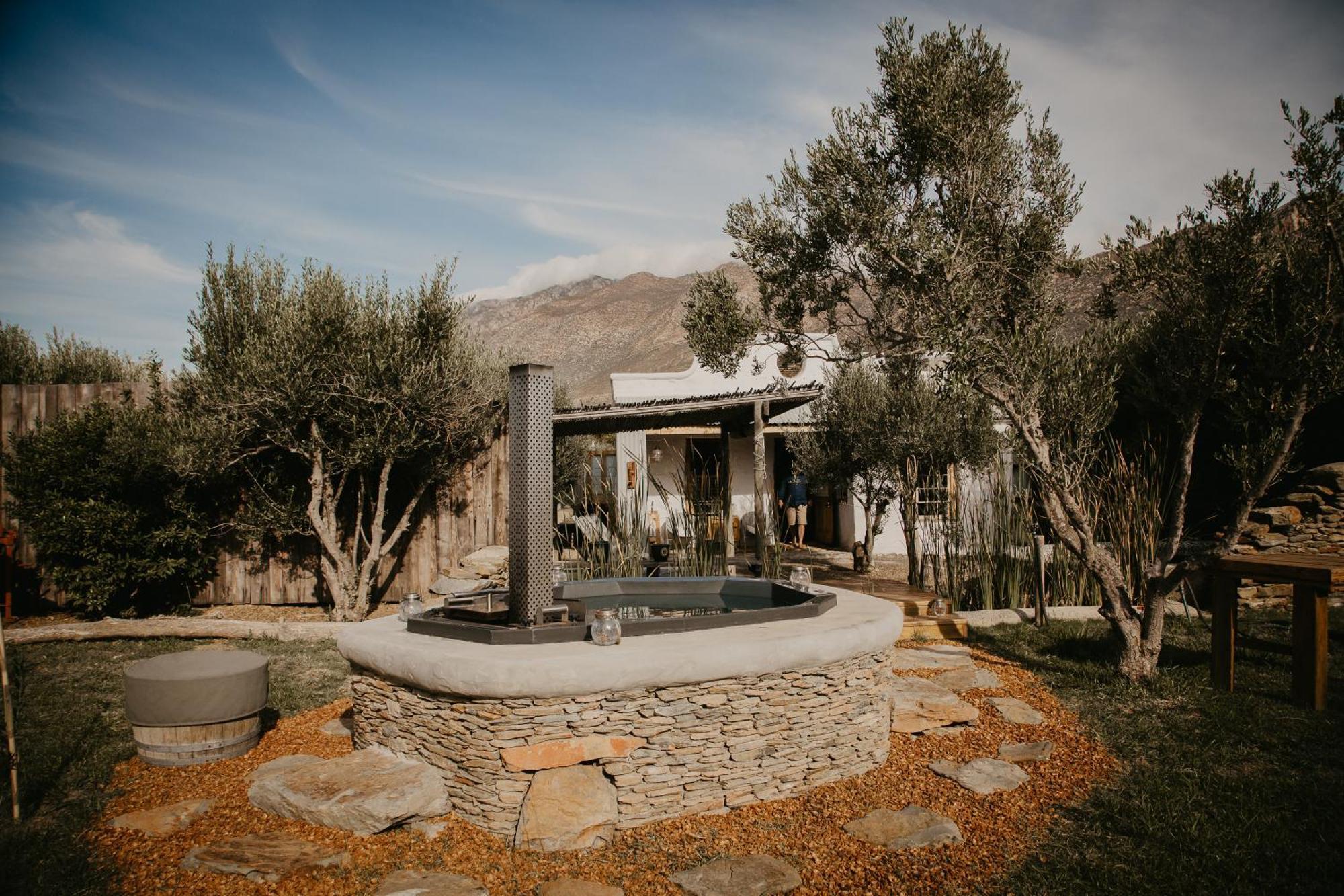 Olive Stone Farm Cottages Montagu Extérieur photo
